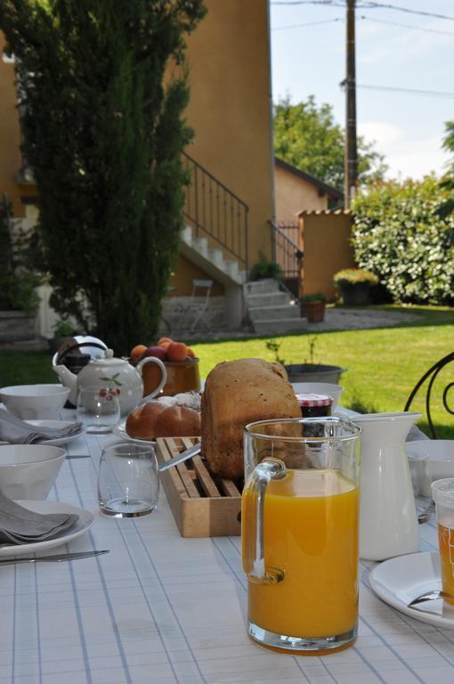 B&B La Cerisaie Francheleins Екстер'єр фото